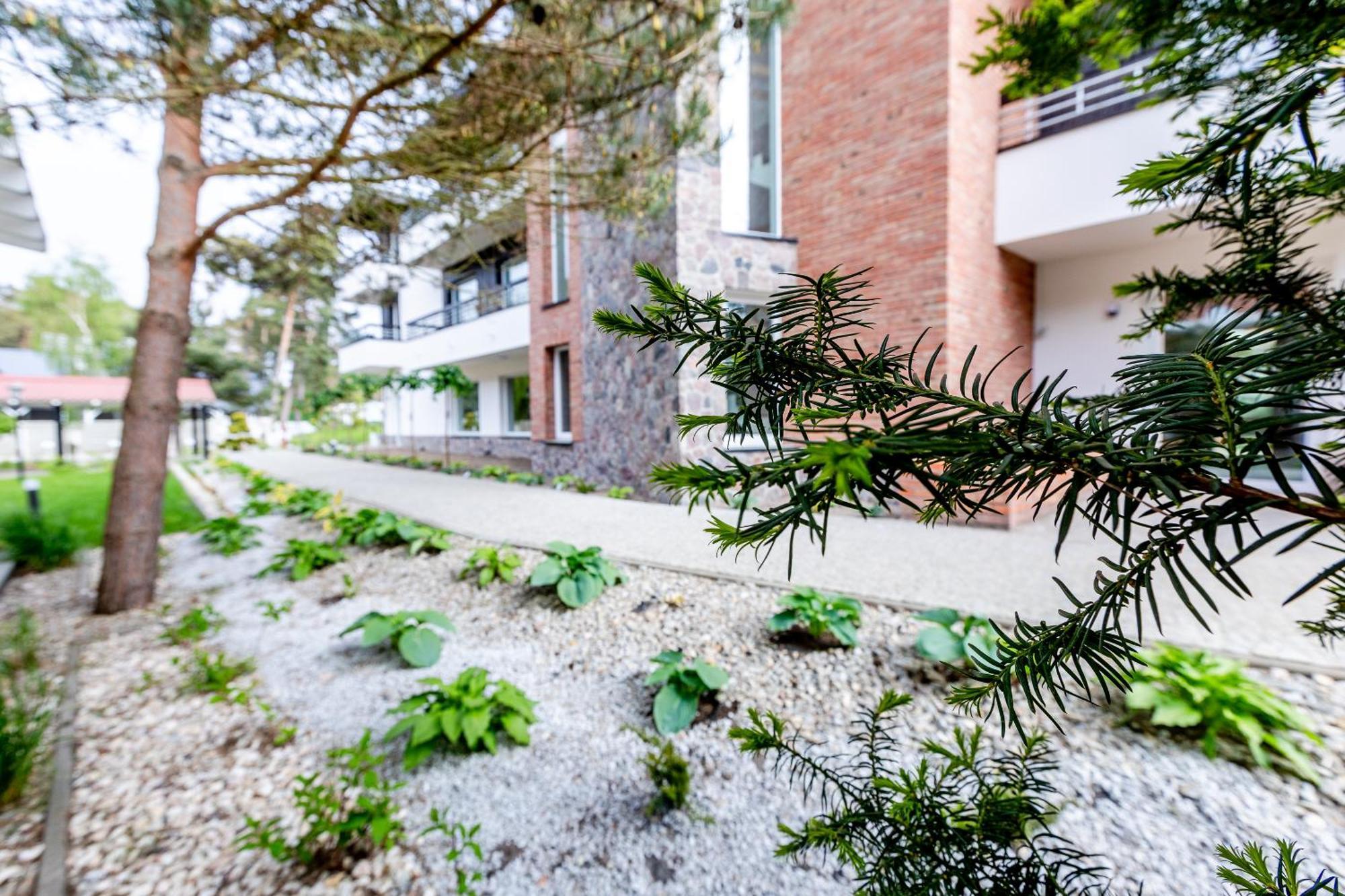 Apartamenty Przy Plazy Z Basenem Z Podgrzewana Woda I Mini Spa - Osrodek Kolonijno-Wczasowy Mewa Niechorze Exterior photo